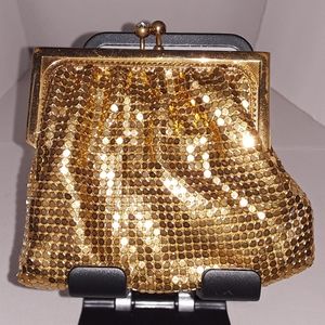 Duramesh Vintage Gold Metal Mesh Kiss Coin / Change